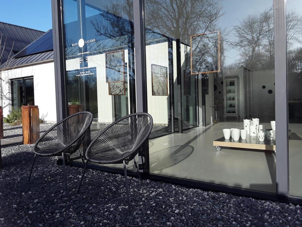 Villa Maan + Galerie Kortgene