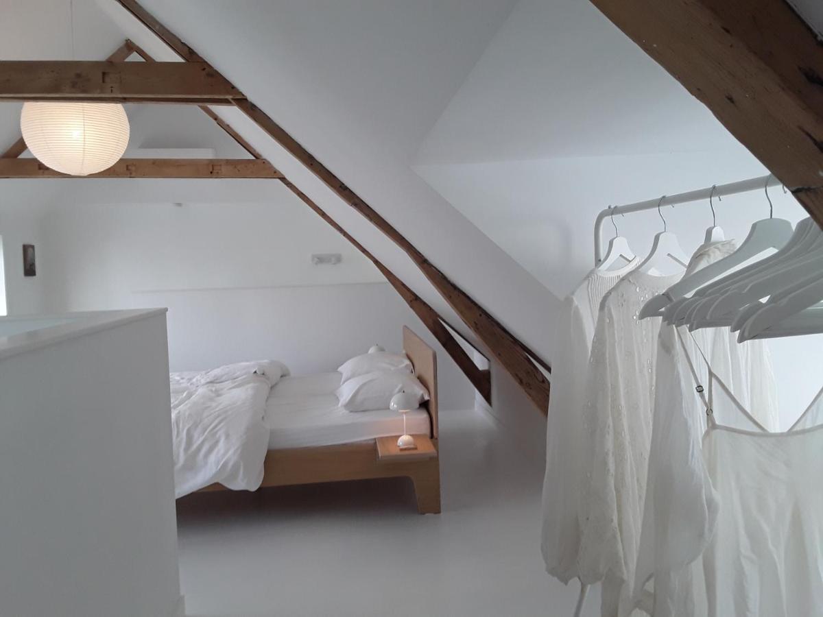 Maan + Galerie Villa
